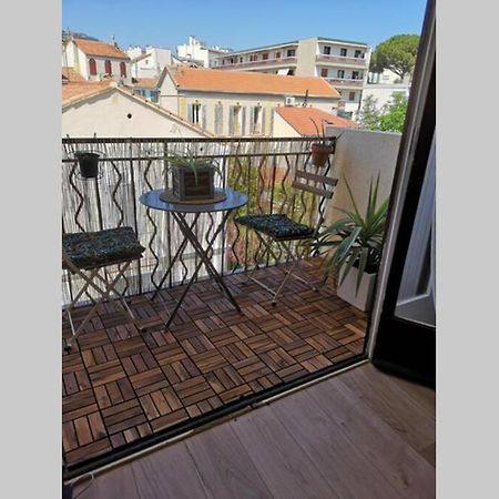 Studio Jungle Au Mourillon Apartment ตูลง ภายนอก รูปภาพ