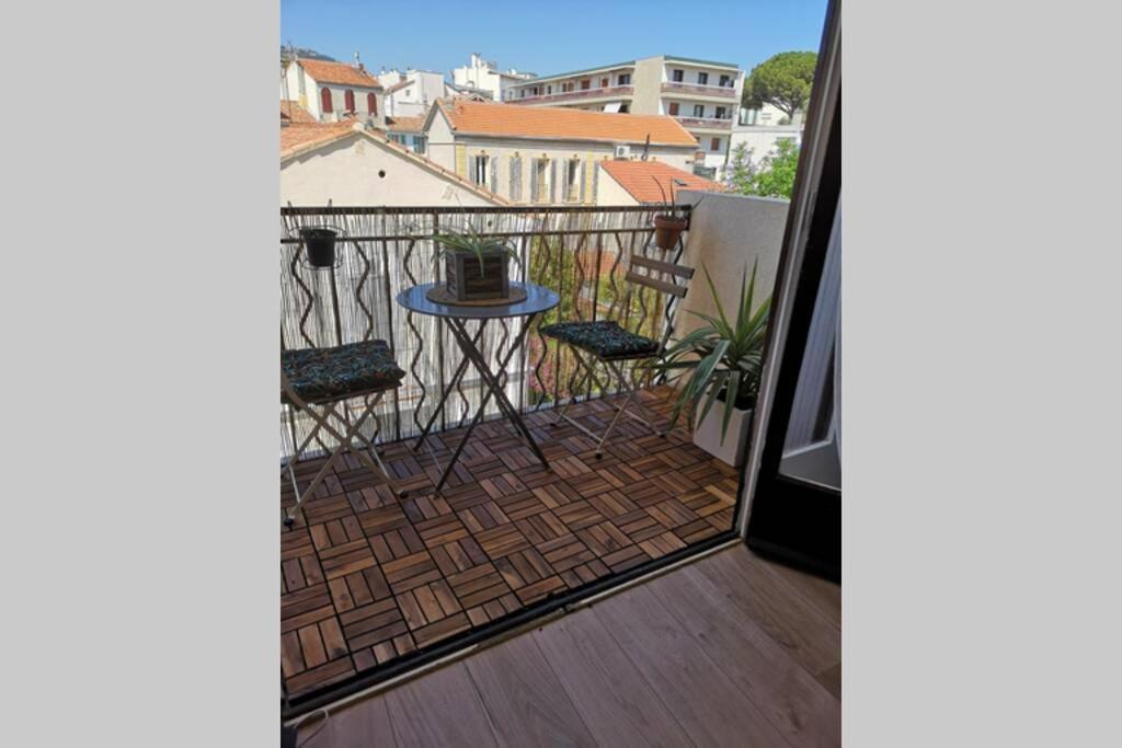 Studio Jungle Au Mourillon Apartment ตูลง ภายนอก รูปภาพ
